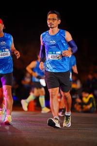 BIB: 200, 44042, 43151
                            <button type="button" onclick="openModal(21571093)" class="btn btn-primary btn-sm float-right btn-popup" data-toggle="modal" data-target=".modal-high-quality">
                        <i class="fas fa-shopping-cart"></i> Add to Cart
                    </button>
                                            <button type="button" onclick="isThisMe(21571093, true)" class="btn btn-success btn-sm float-right btn-popup btn-isme hidden" data-toggle="tooltip" data-placement="bottom" title="นี่คือรูปของคุณใช่ไหม คลิกที่นี่เพื่อเอาเข้าอัลบั้ม">
                        <i class="fas fa-plus"></i> Add to album
                    </button>
                    <button type="button" onclick="isThisMe(21571093, false)" class="btn btn-warning btn-sm float-right btn-popup btn-isnotme hidden">
                        <i class="fas fa-ban"></i> Remove from album
                    </button>